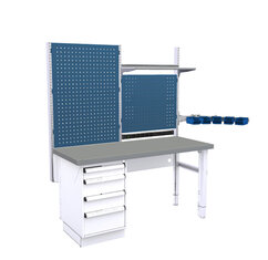 Valmiiksi suunniteltu Hevi työpöytä